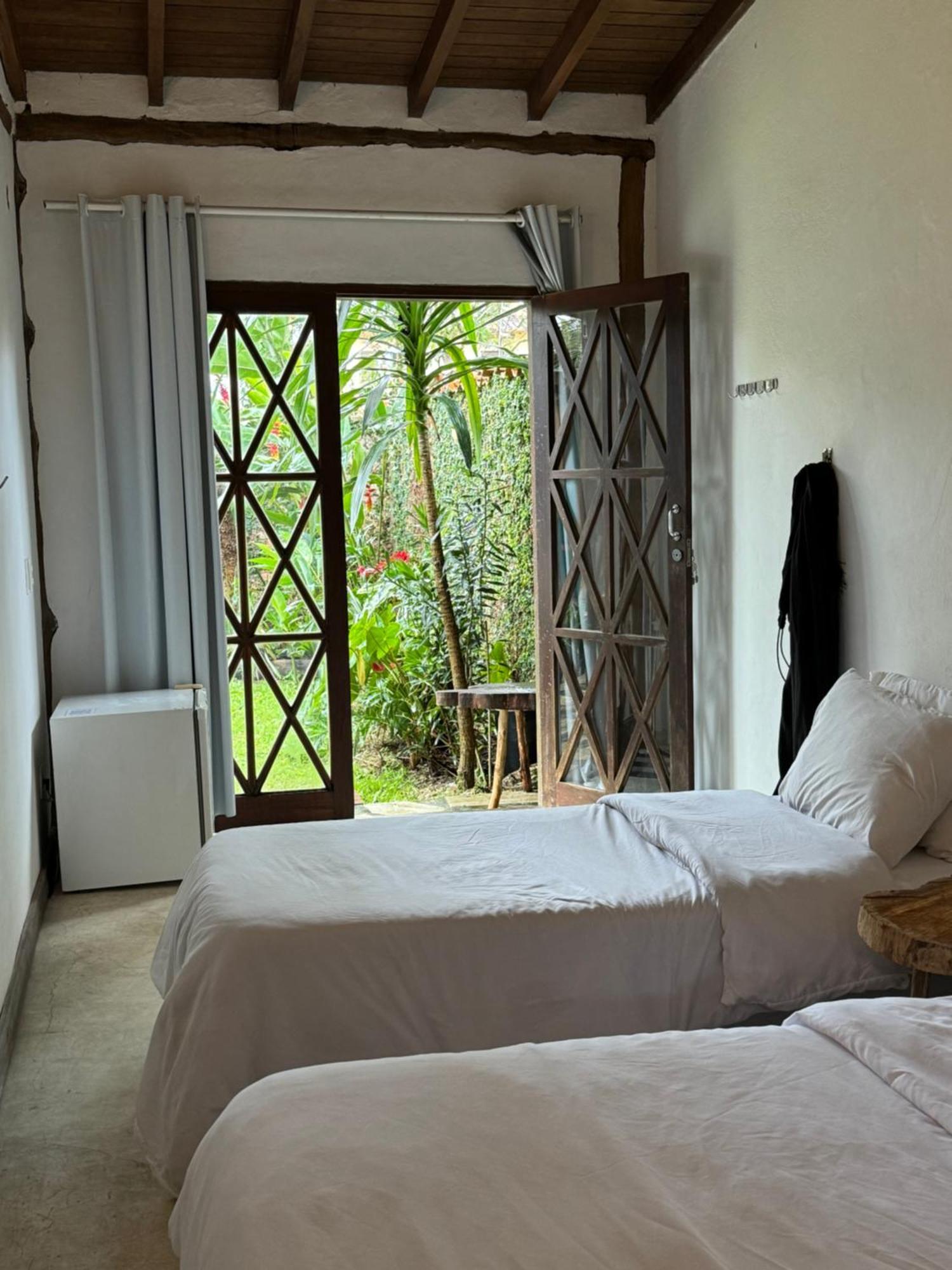 Pouso Sabia Suites Парати Екстериор снимка